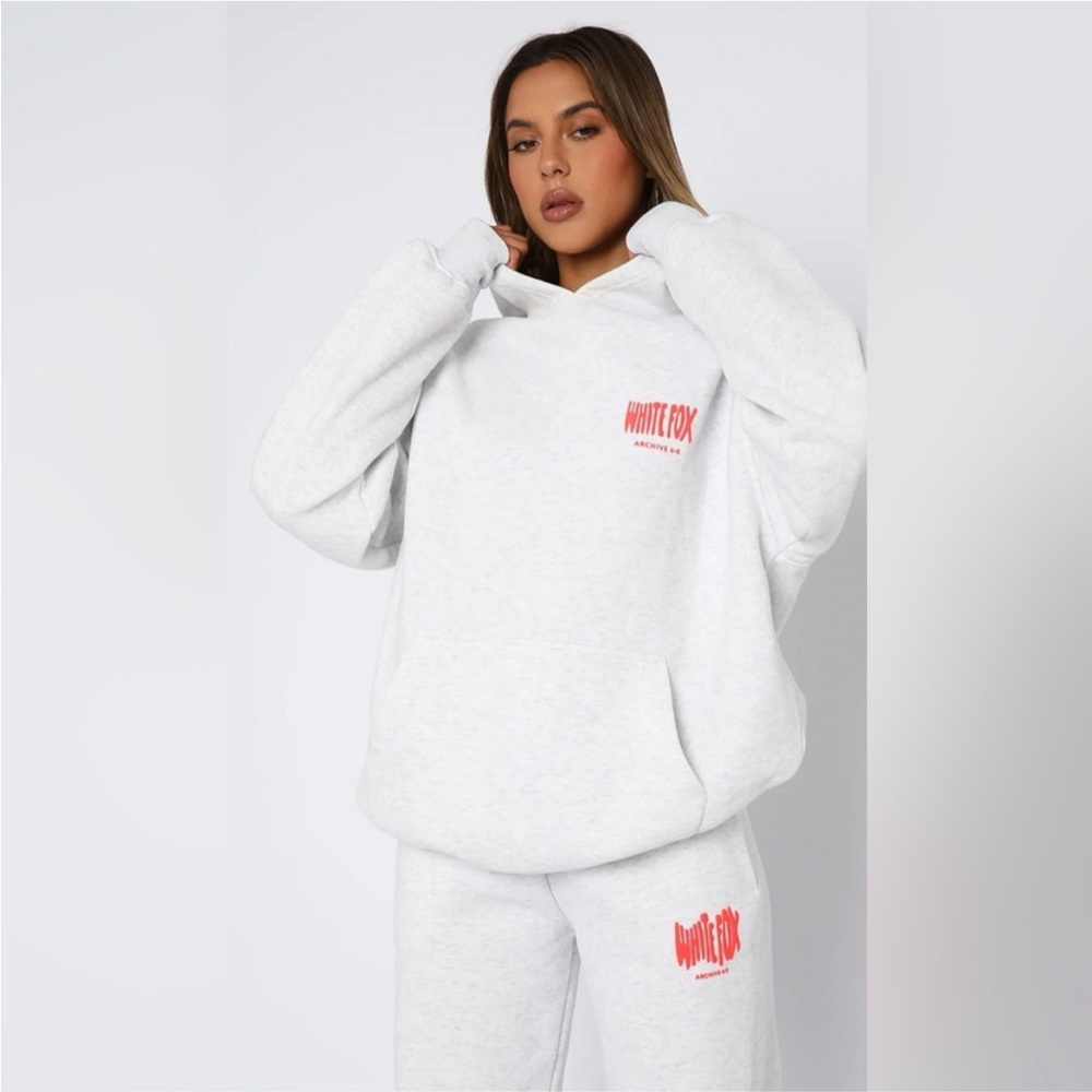 WHITE FOX sweat set